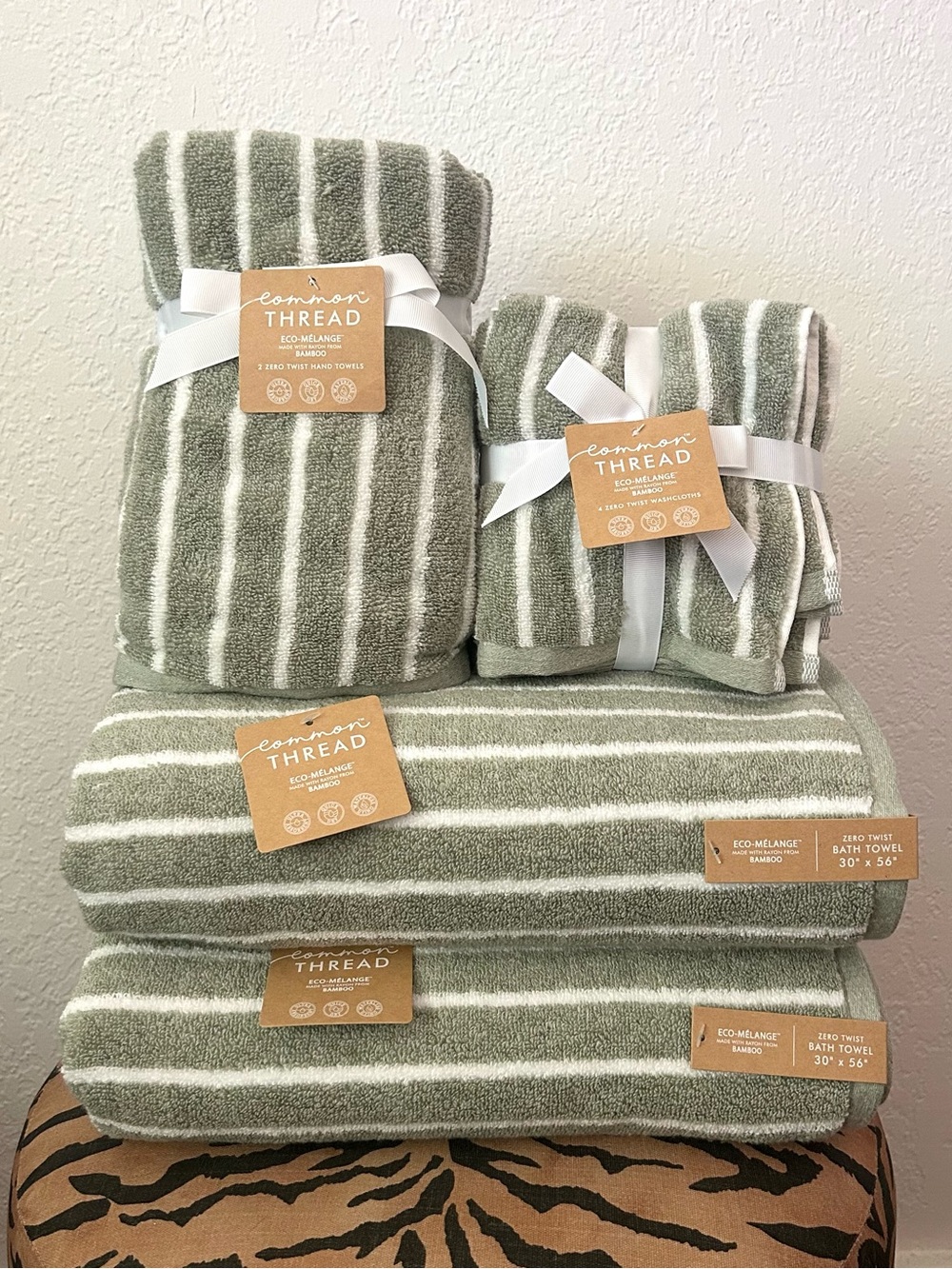 NEW Common Thread 8-Piece Eco-Melange Bamboo Zero Twist Striped Bath Towel Set